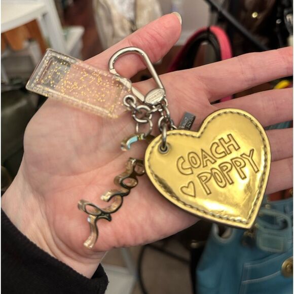 COACH POPPY BAG CHARM GOLDIE GOLDY Y2K HEART SPELLOUT HANGTAG FOB GLITTER GOLD - Picture 7 of 16